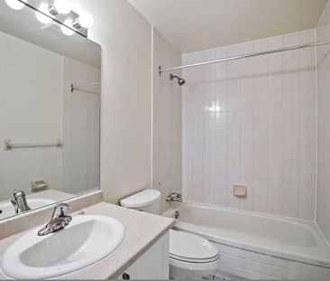 For Lease - 131 Edgehill Drive Unit# O5, Barrie, Ontario - Photo 3