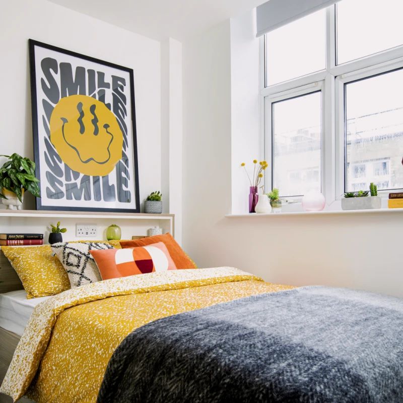 PARTLY ACCESSIBLE ENSUITE - Photo 1