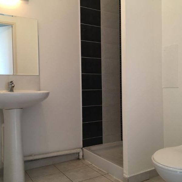 Location Appartement 2 pièces 47m² MONTPELLIER 34070 - Photo 1