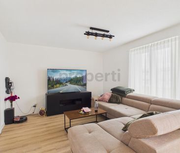 Renovation 2022, Sonniger Balkon & Effiziente Raumaufteilung! - Photo 1