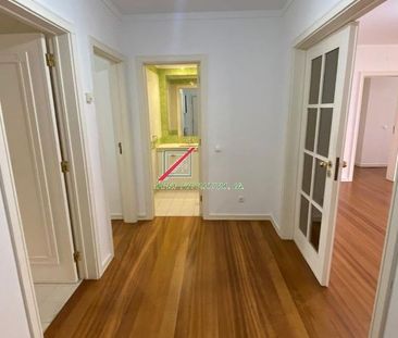 Luxury Flat for rent in Cascais e Estoril, Cascais, Lisbon - Photo 2