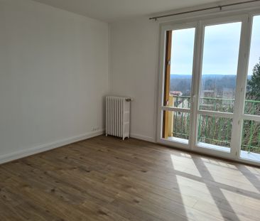 Location Appartement 5 pièces 67m² AVON 77210 - Photo 6