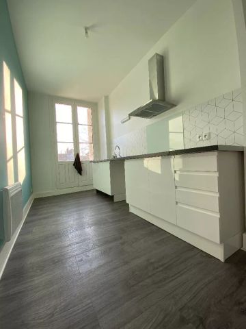 COEUR DE VILLE - APPARTEMENT F2 - Photo 2