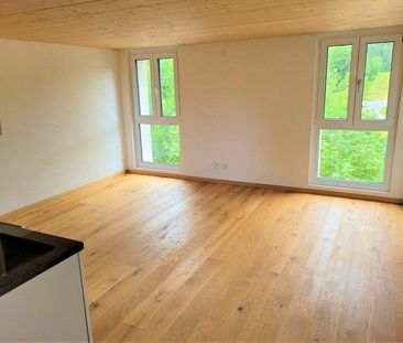 Geräumige 2.5 Zi-Wohnung mit Terrasse - Photo 1