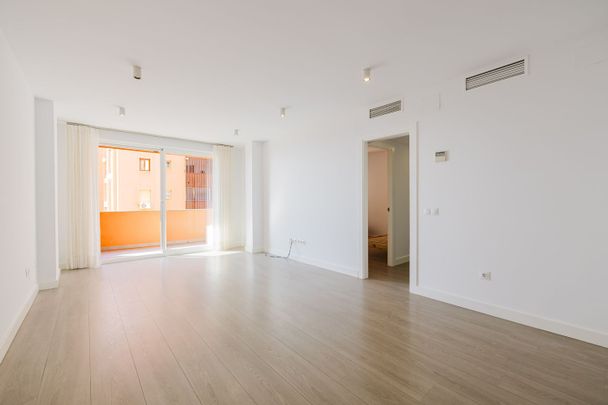 Alquiler de piso en Paseo de Sancha, 2 - Photo 1