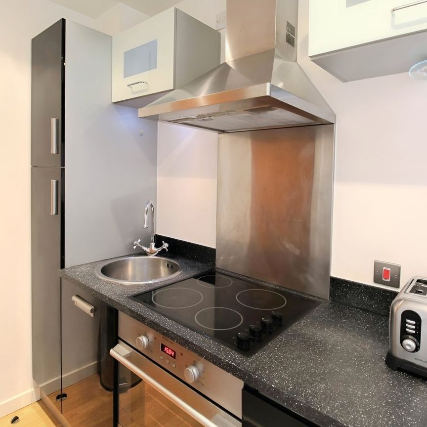 1 bedroom apartment to rent - Photo 1