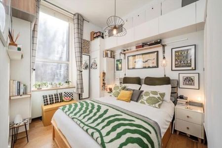 2 Bed Flat, Castletown Road, W14 - Photo 3