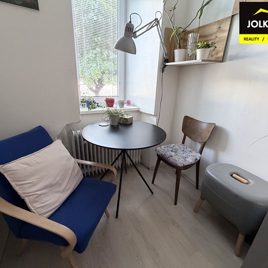 Pronájem bytu 1+1 30 m² - Fotografie 1