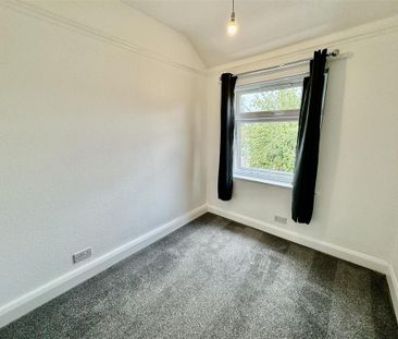 2 bedroom semi-detached house to rent - Photo 4