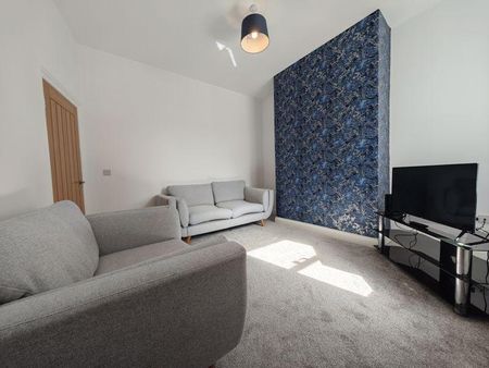 4 bedroom house share to rent - Photo 2