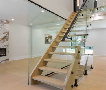 For Lease - 319 Beechfield Road Unit# Unit 1, Oakville, Ontario - Photo 3
