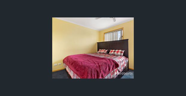 Charming 3-Bedroom Townhouse in Epping - Photo 1