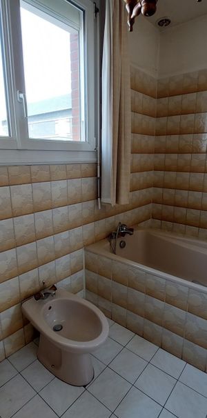 Location Maison 5 pièces 107m² ST NICOLAS D ALIERMONT 76510 - Photo 1