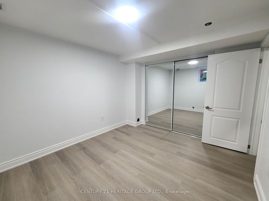 For Lease - 3937 Worthview Place Unit# Bsmt, Mississauga, Ontario - Photo 1