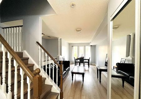 For Lease - 1050 Bristol Road Unit# 14, Mississauga, Ontario - Photo 2