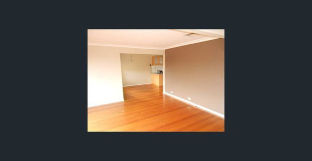 Charming Family Home in a Peaceful Glenroy Pocket - Photo 1