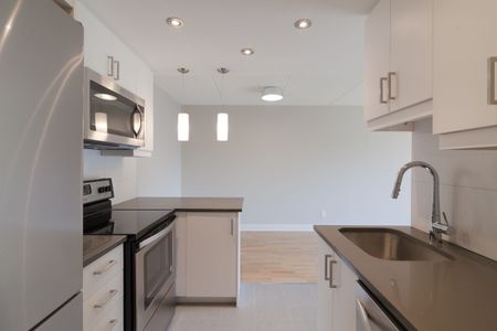 1565 Avenue Victoria - Photo 5