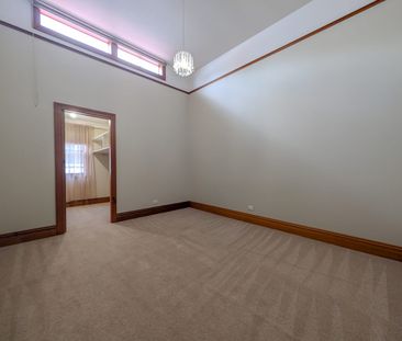 Spacious Four-Bedroom Home in a Prime Location - Photo 4