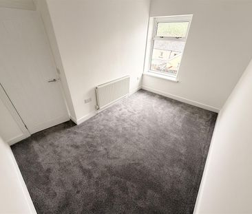 House - Terraced For Rent Brown Street, Ferndale - Photo 4