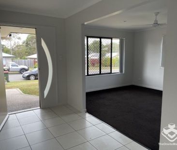 4 Bedroom 2 Bathroom 2 Car House - Photo 6