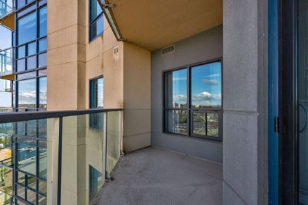 For Lease - 33 Ellen Street Unit# 1401, Barrie, Ontario - Photo 4