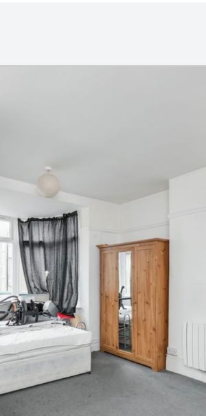 Studio Flat, Castle Street, LU1 - Photo 2