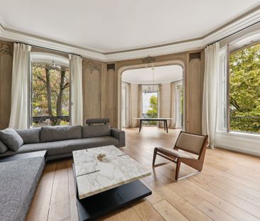 Location Appartement de luxe Paris 7 4 Pièces 165.74 m² - Photo 2