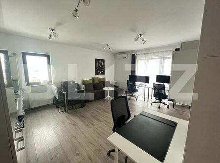 Apartament de inchiriat, cu 3 camere, 75 mp, zona Europa - Fotografie 4