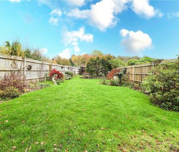 Bullens Green Lane, Colney Heath, St. Albans, AL4 0QR - Photo 4