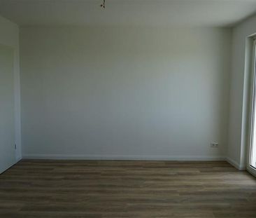 Ab sofort! Sanierte 2-Zimmer-Whg mit Balkon in Heiligenhaus - Photo 1