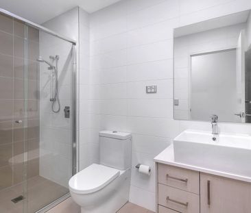 Modern Apartment in a Convenient Location - Photo 3