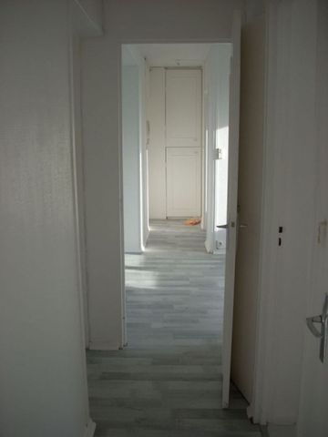 QUARTIER REMICOURT AU CALME - Photo 4