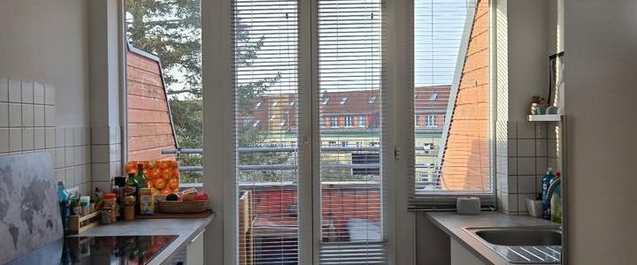 [Untermiete/Sublet 01.02.-30.04.2026] Schöne 2-Zimmer DG Wohnung - Foto 1