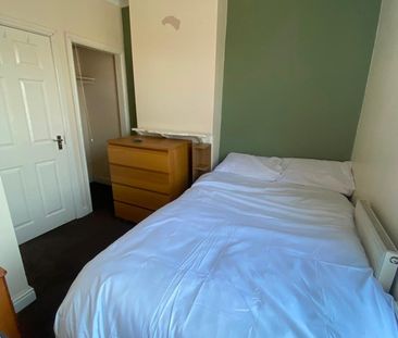 Room in a Shared House, Harrow Road, B29 - Photo 5