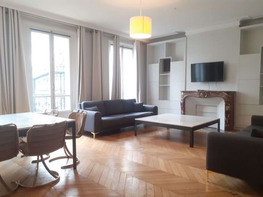 Tout savoir sur cet appartement à Paris 17ème - Photo 1