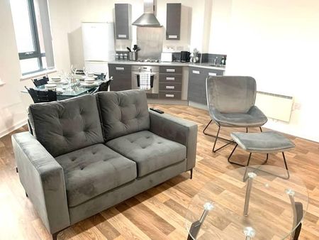 2 bedroom apartment to rent - Photo 4