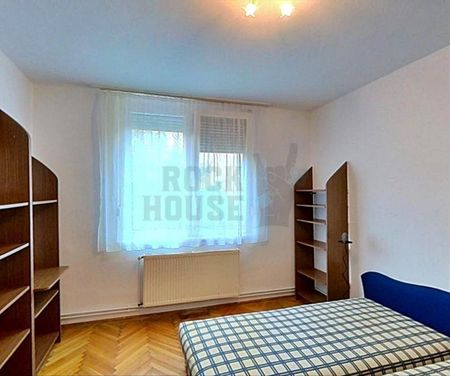 Kiadó részlegesen felújított lakás - Békéscsaba - Photo 4