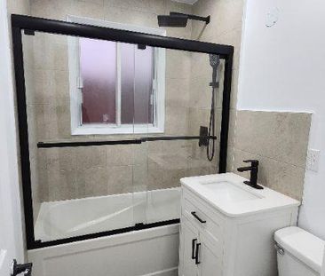 À louer : 4 ½ rénové à Ahuntsic, près du métro Sauvé - Photo 3