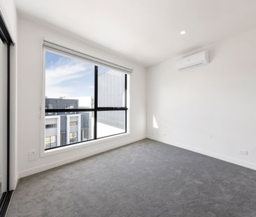 Tri Level, Bright and Brand New, Exclusive Living - Photo 5