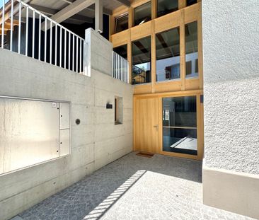 Exklusives 5.5 Zi. Haus an schöner Lage, Top ausgebaut - Foto 3