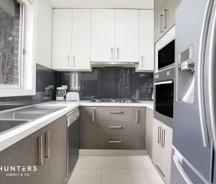 Brick Home with Low Maintenance Yard - Photo 3