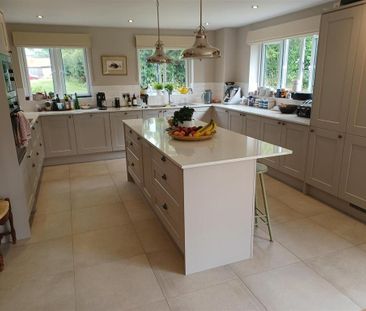 4 bedroom barn conversion to rent - Photo 2