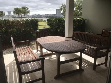 Wentworth Point - Photo 5