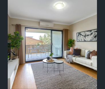 Beautiful Unit with Large Balcony - Photo 1