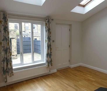 Lawn Avenue, Burley In Wharfedale, LS29 - Photo 5