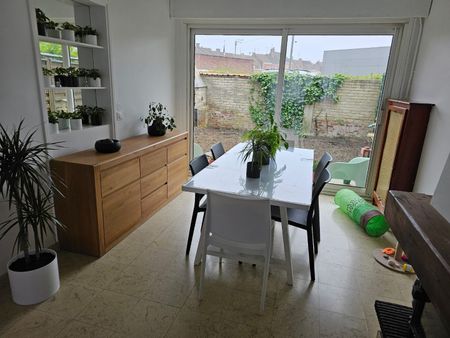 Location Maison 5 pièces 101m² HENIN BEAUMONT 62110 - Photo 3