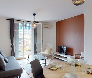 Très beau T4 meublé de 66 m² à Marseille - Photo 1