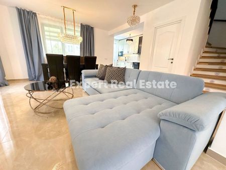 VILA ELEGANTA SPATIOASA- 5 CAMERE-OTOPENI - Fotografie 3