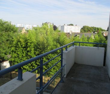 Location Appartement 3 Pièces 68 m² - Photo 2