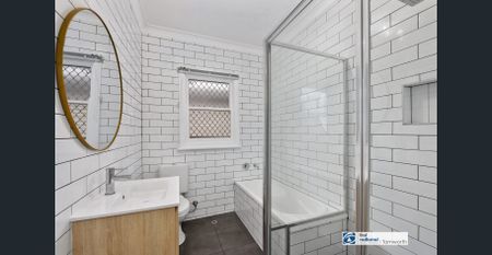 3 Bedroom home - South Tamworth - Photo 5